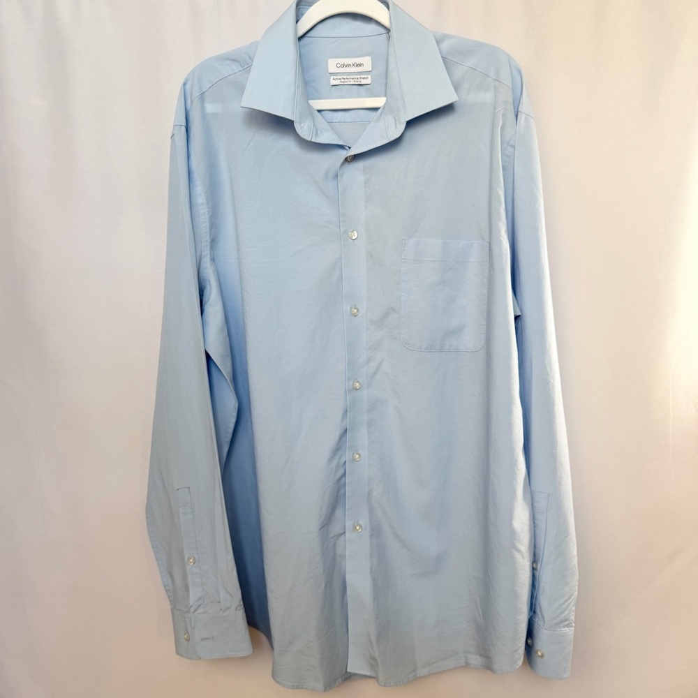 Calvin Klein Men's Light Blue Dress Shirt Neck 16-16.5 Sleeve 34/35 Large